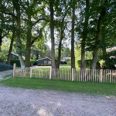 Holiday home Prachtig Met Grote Tuin Op De Veluwe