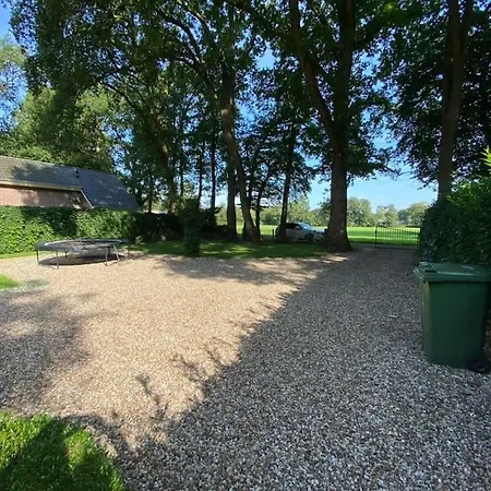 Prachtig Met Grote Tuin Op De Veluwe