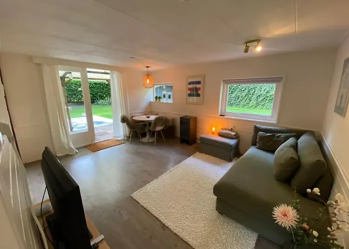 Prachtig Met Grote Tuin Op De Veluwe Feriehus Wenum